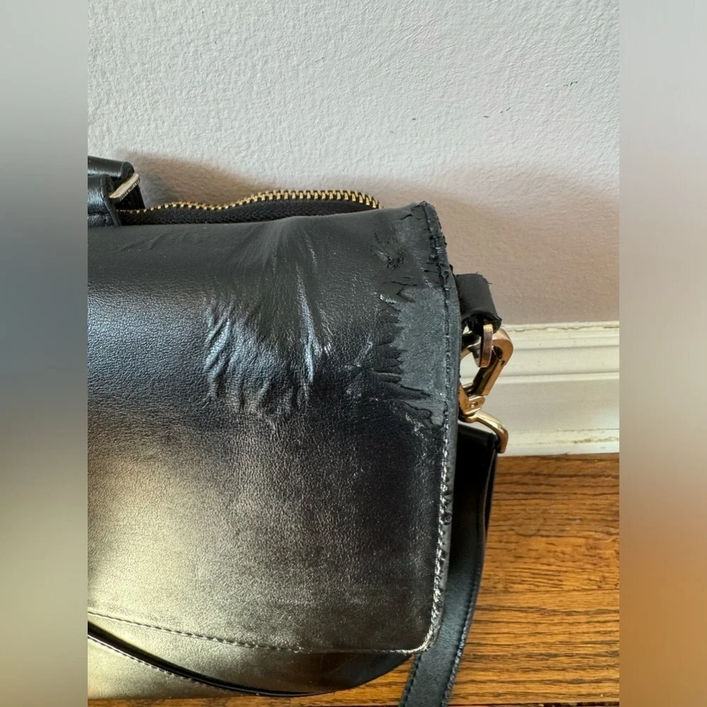 KENNETH COLE Leather Laptop Crossbody Briefcase w/Flap, Unisex